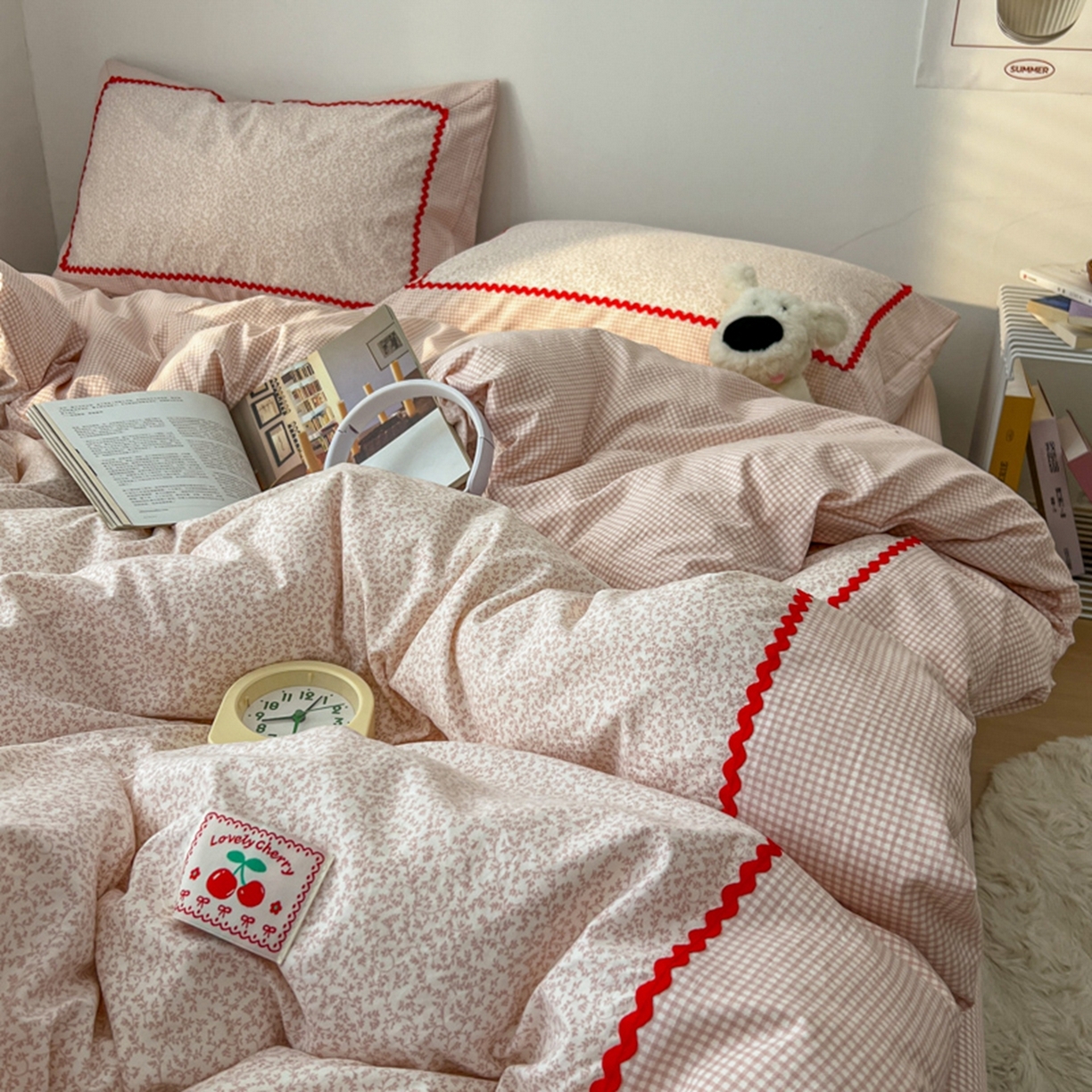 91家纺网 家纺一手货源 找家纺 睡美美家纺 2026新款古法水洗贴布格纹碎花云朵棉四件套-格纹小碎花 格纹小碎花--柔粉