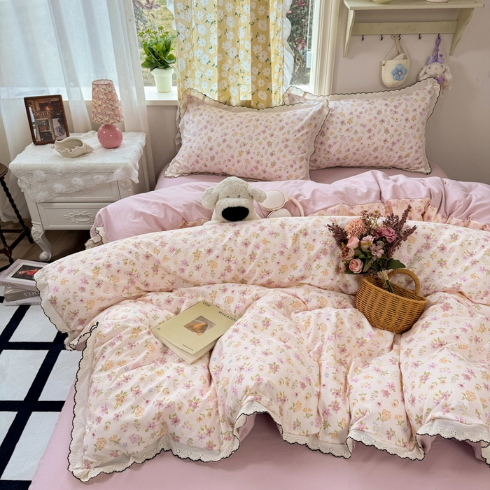 91家纺网 家纺一手货源 找家纺 梦纤绒 2026新款A类仿棉古法水洗棉法式全棉花边四件套粉漾