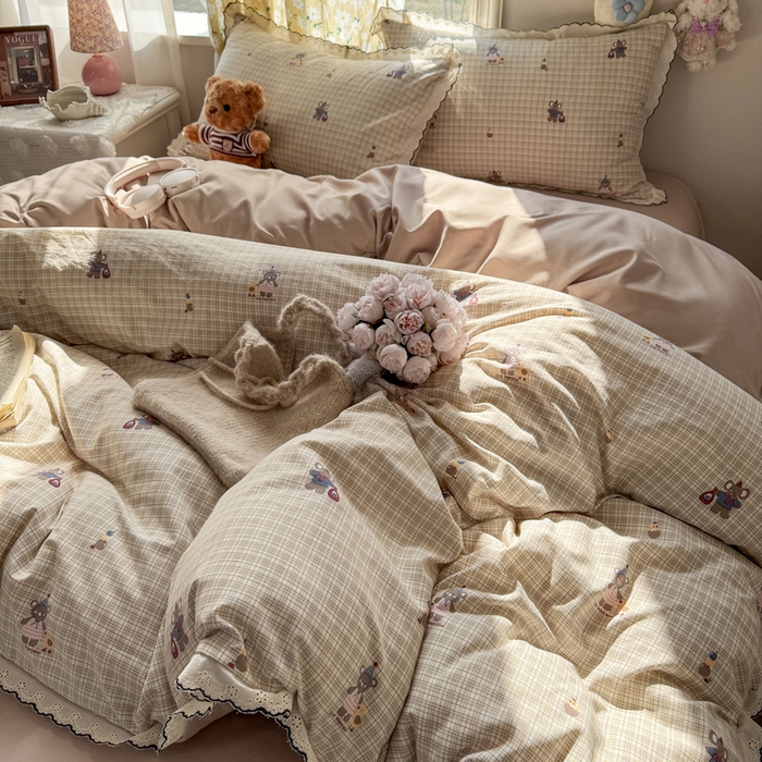 91家纺网 家纺一手货源 找家纺 梦纤绒 2026新款A类仿棉古法水洗棉法式全棉花边四件套格纹小象