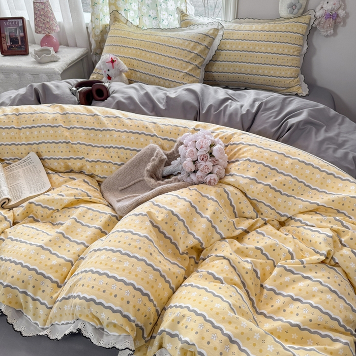 91家纺网 家纺一手货源 找家纺 梦纤绒 2026新款A类仿棉古法水洗棉法式全棉花边四件套海盐奶酪