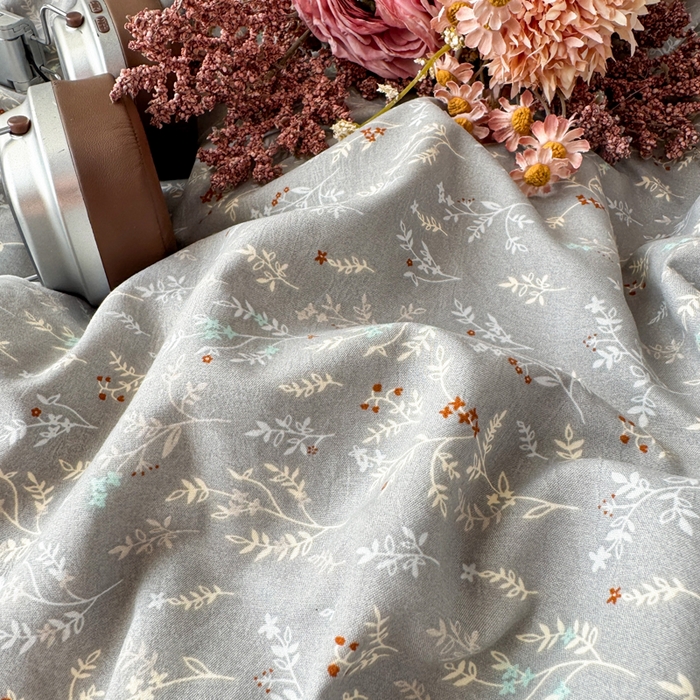 91家纺网 家纺一手货源 找家纺 梦纤绒 2026新款A类仿棉古法水洗棉法式全棉花边四件套灰棠