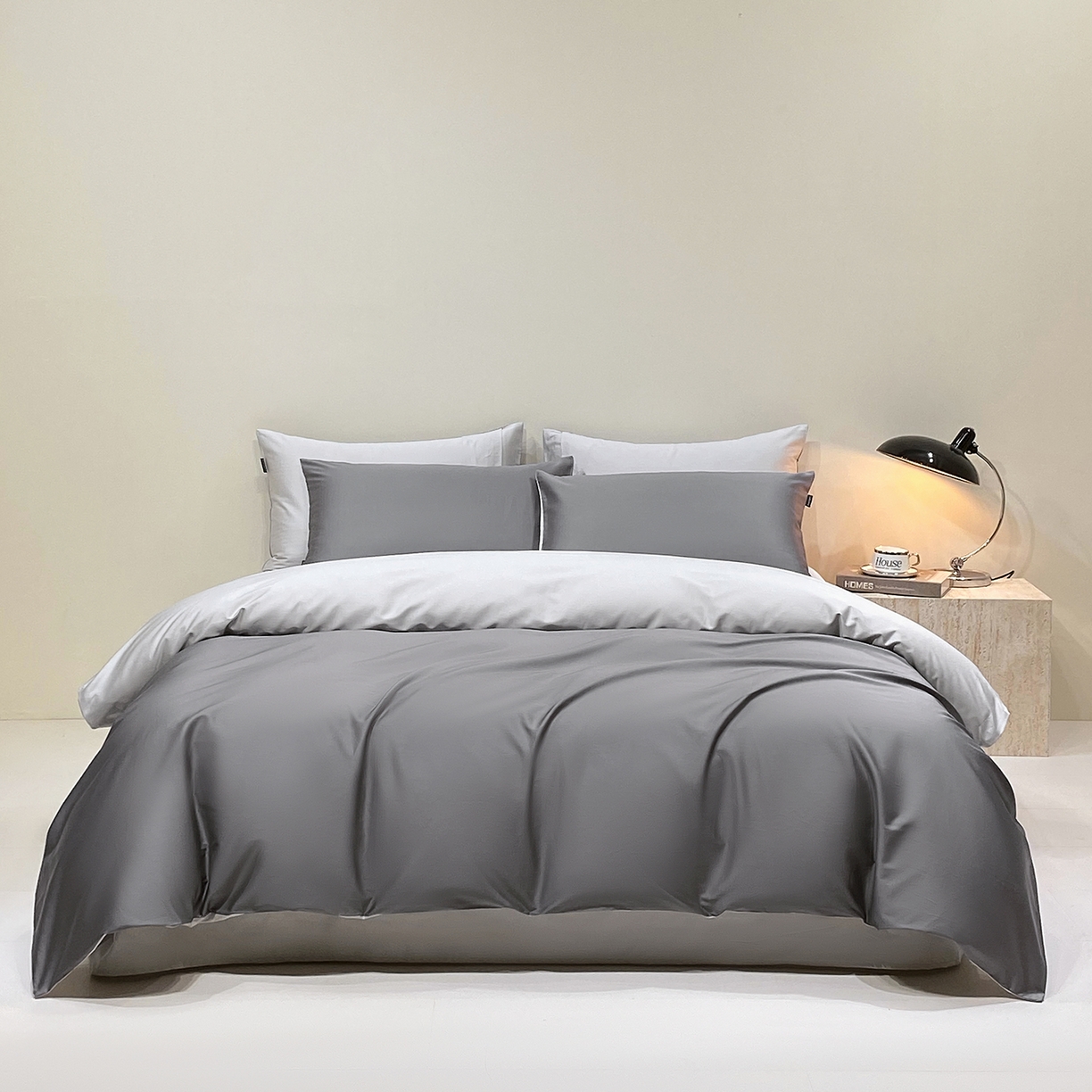91家纺网 家纺一手货源 找家纺 拼社家纺 2026新款A类全棉50s双股100Pro贡缎长绒棉四件套全棉四件套简约纯色纯棉床上用品 高级灰+雅士灰