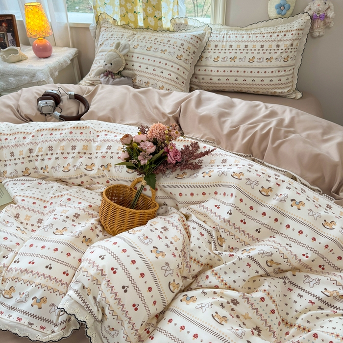 91家纺网 家纺一手货源 找家纺 梦纤绒 2026新款A类仿棉古法水洗棉法式全棉花边四件套乐町小马