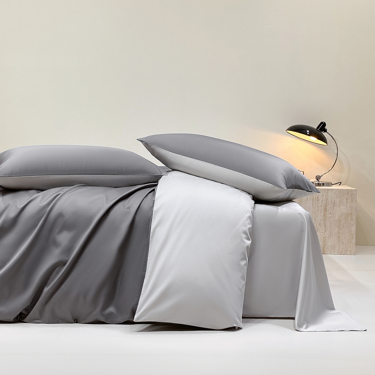 91家纺网 家纺一手货源 找家纺 拼社家纺 2026新款A类全棉50s双股100Pro贡缎长绒棉四件套全棉四件套简约纯色纯棉床上用品 高级灰+雅士灰