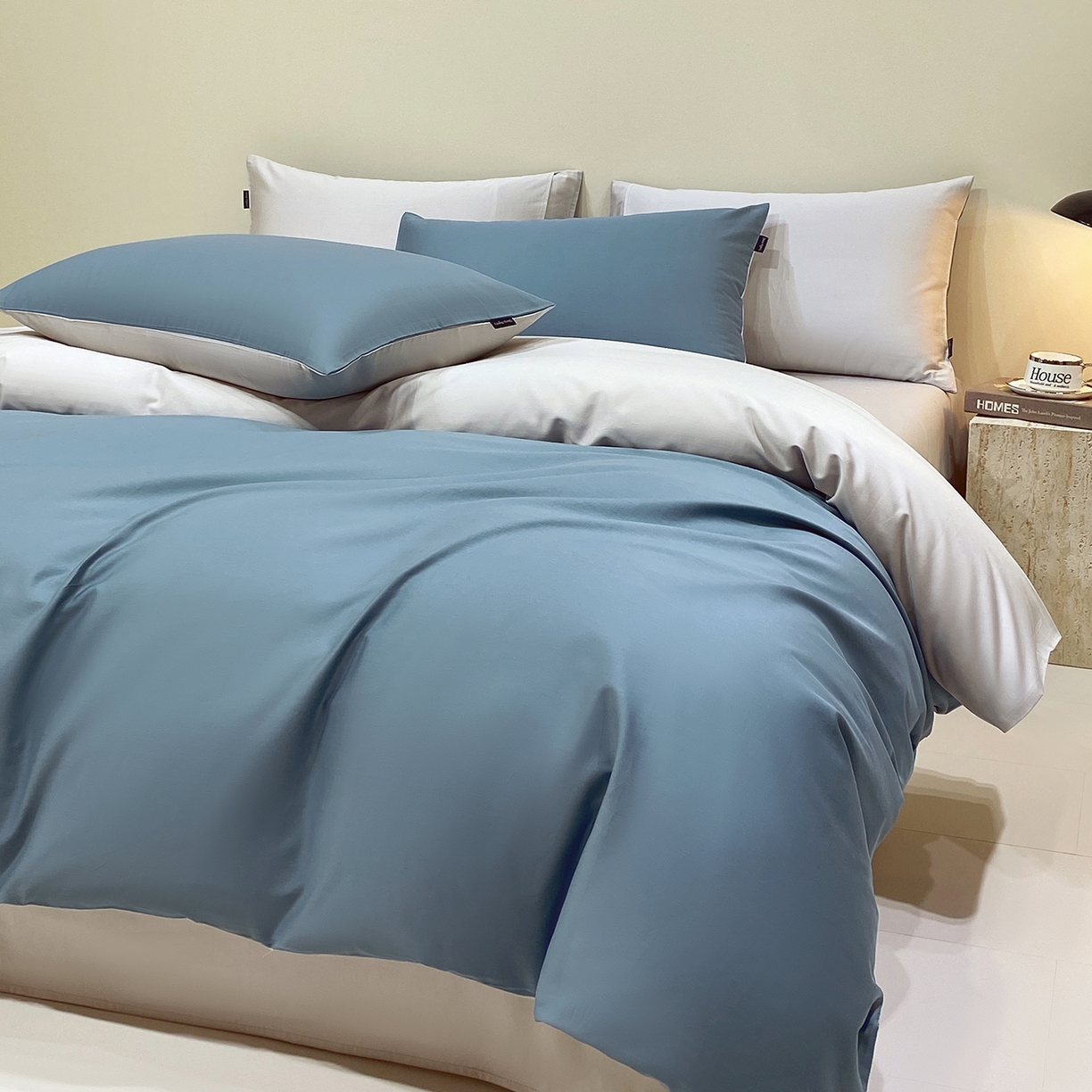 91家纺网 家纺一手货源 找家纺 拼社家纺 2026新款A类全棉50s双股100Pro贡缎长绒棉四件套全棉四件套简约纯色纯棉床上用品 海茵蓝+雅士灰