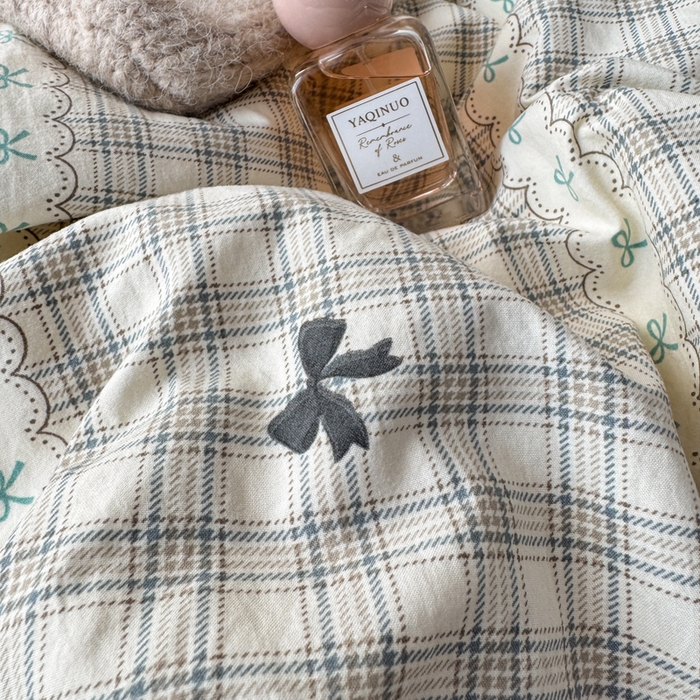 91家纺网 家纺一手货源 找家纺 梦纤绒 2026新款A类仿棉古法水洗棉法式全棉花边四件套梦幻格趣