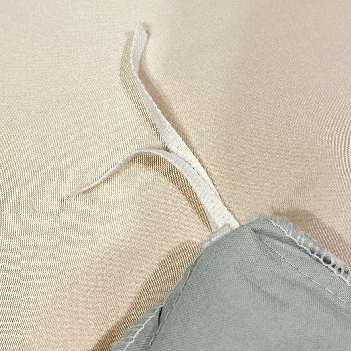 91家纺网 家纺一手货源 找家纺 拼社家纺 2026新款A类全棉50s双股100Pro贡缎长绒棉四件套全棉四件套简约纯色纯棉床上用品 兰灰+香槟金