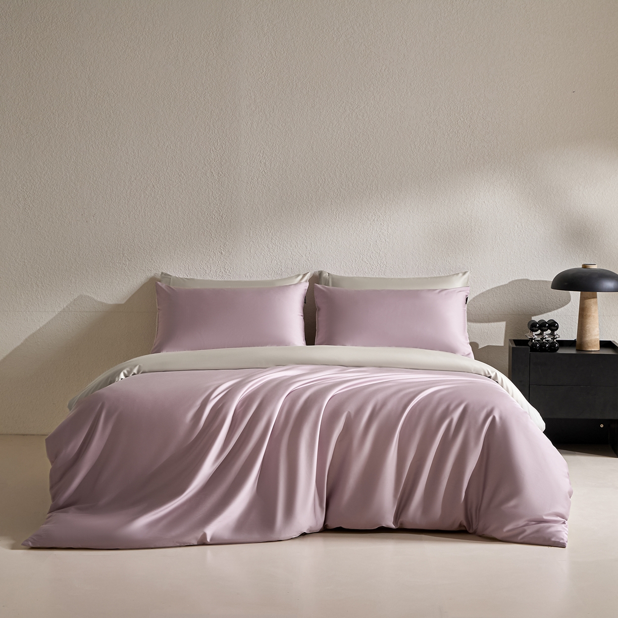 91家纺网 家纺一手货源 找家纺 拼社家纺 2026新款A类全棉50s双股100Pro贡缎长绒棉四件套全棉四件套简约纯色纯棉床上用品 琉璃紫+浅莲灰