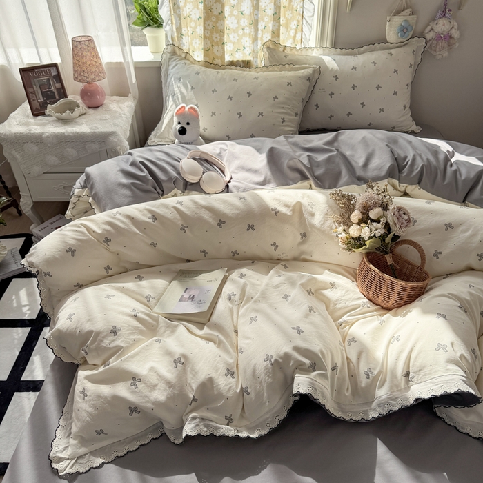 91家纺网 家纺一手货源 找家纺 梦纤绒 2026新款A类仿棉古法水洗棉法式全棉花边四件套梦幻灰