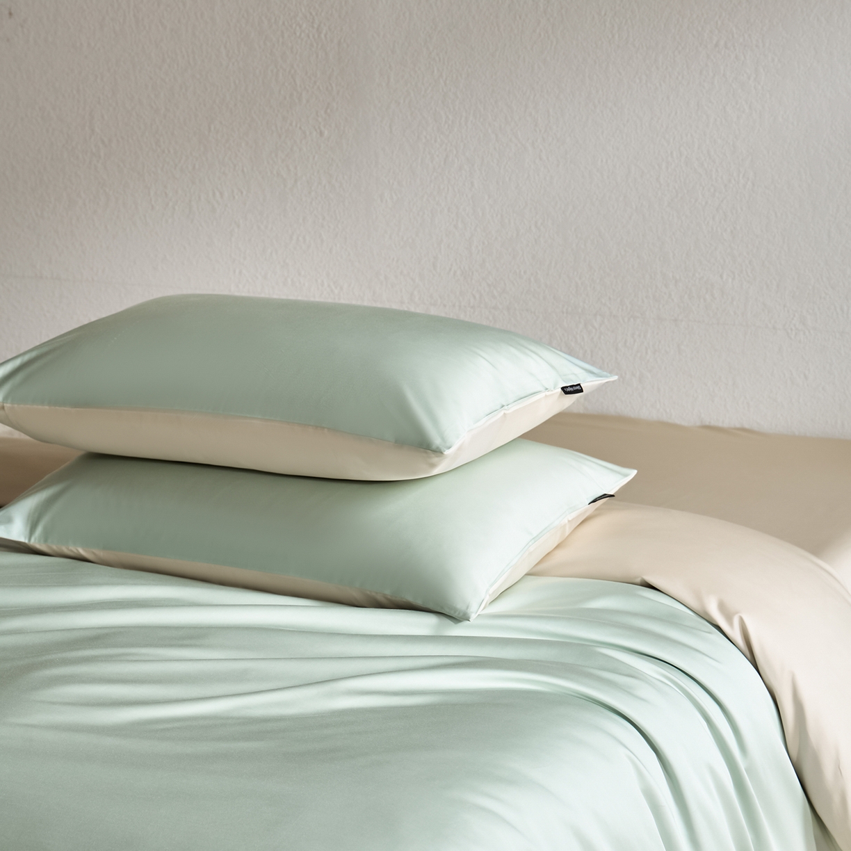 91家纺网 家纺一手货源 找家纺 拼社家纺 2026新款A类全棉50s双股100Pro贡缎长绒棉四件套全棉四件套简约纯色纯棉床上用品 绿野仙踪+舒肤蕾