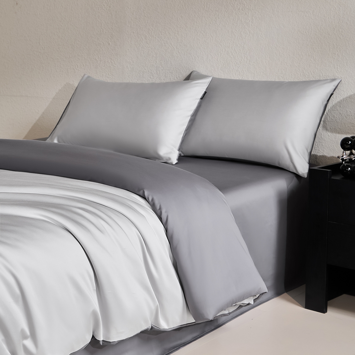 91家纺网 家纺一手货源 找家纺 拼社家纺 2026新款A类全棉50s双股100Pro贡缎长绒棉四件套全棉四件套简约纯色纯棉床上用品 雅士灰+高级灰