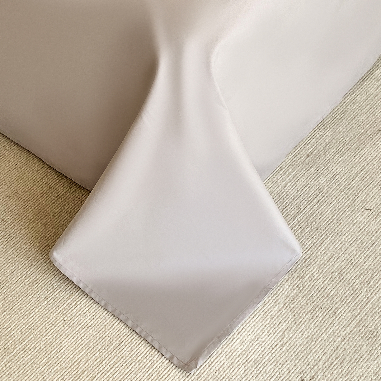 91家纺网 家纺一手货源 找家纺 拼社家纺 2026新款A类全棉50s双股100Pro贡缎长绒棉四件套全棉四件套简约纯色纯棉床上用品 云霜粉+浅莲灰