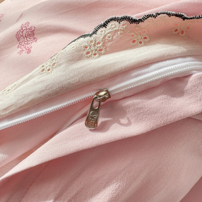 91家纺网 家纺一手货源 找家纺 梦纤绒 2026新款A类仿棉古法水洗棉法式全棉花边四件套甜粉小窝