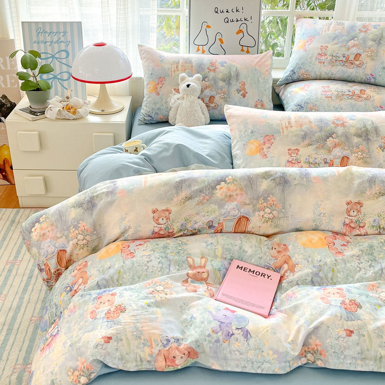 91家纺网 家纺一手货源 找家纺 睡美美家纺 2026新款13070数码印花全棉纯棉动物卡通三件套四件套 花车小熊-蓝