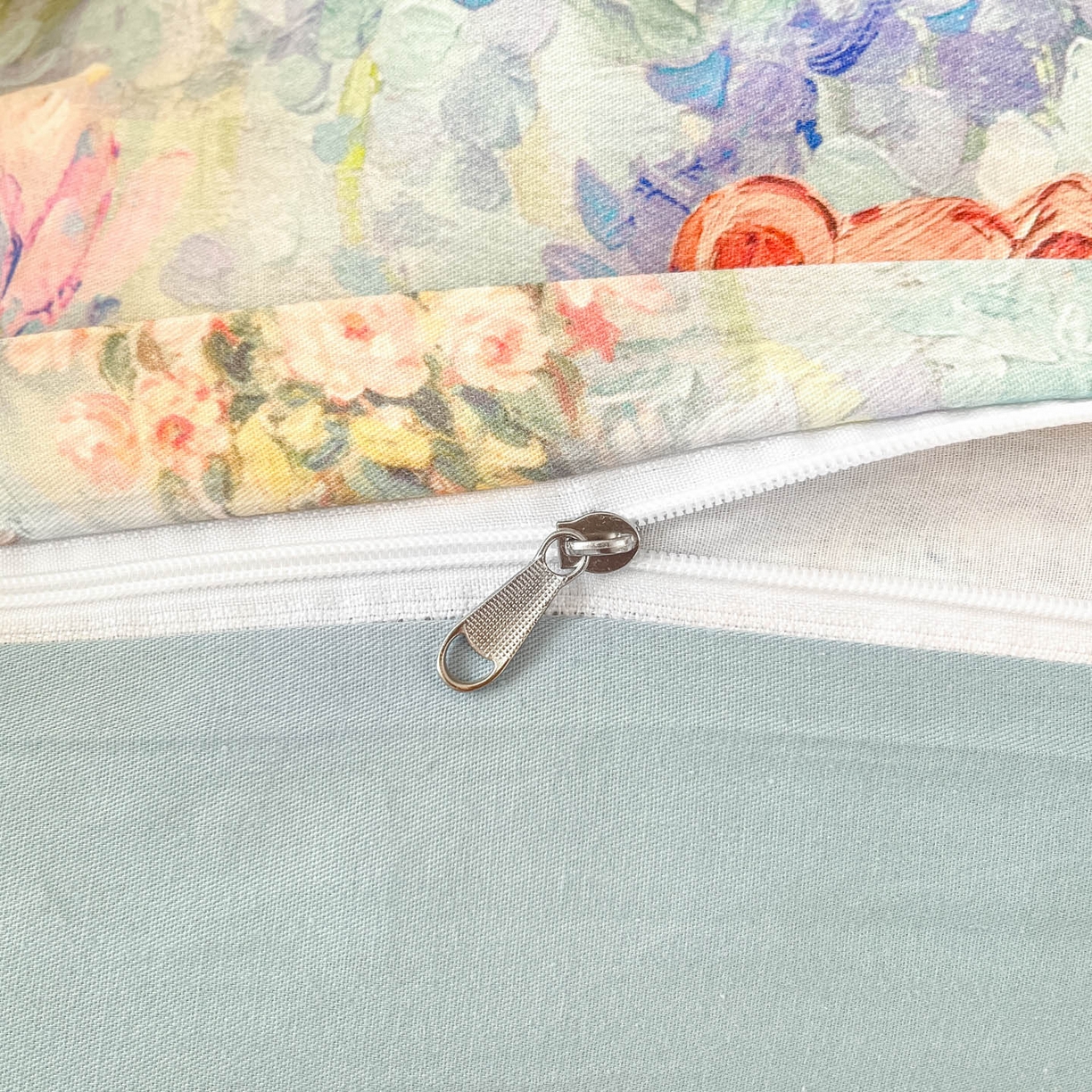 91家纺网 家纺一手货源 找家纺 睡美美家纺 2026新款13070数码印花全棉纯棉动物卡通三件套四件套 花车小熊-蓝