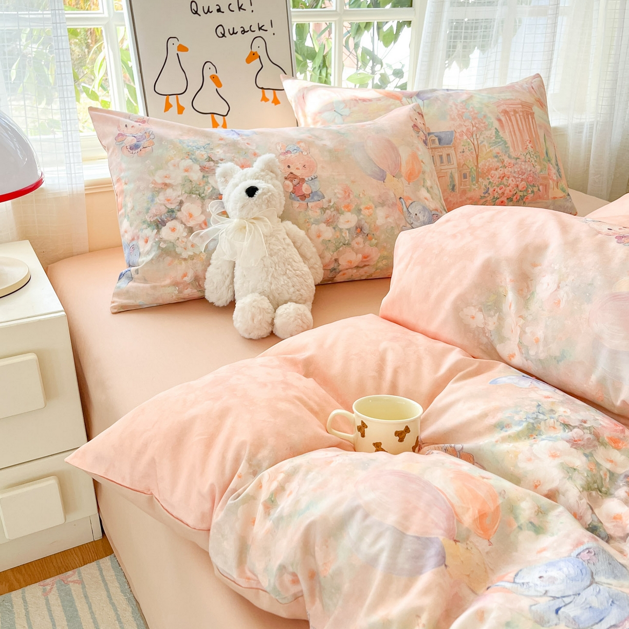 91家纺网 家纺一手货源 找家纺 睡美美家纺 2026新款13070数码印花全棉纯棉动物卡通三件套四件套 梦幻城堡-粉