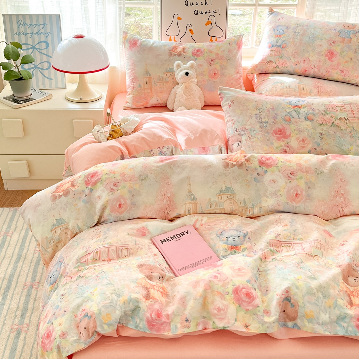 91家纺网 家纺一手货源 找家纺 睡美美家纺 2026新款13070数码印花全棉纯棉动物卡通三件套四件套 熊仔的玫瑰园