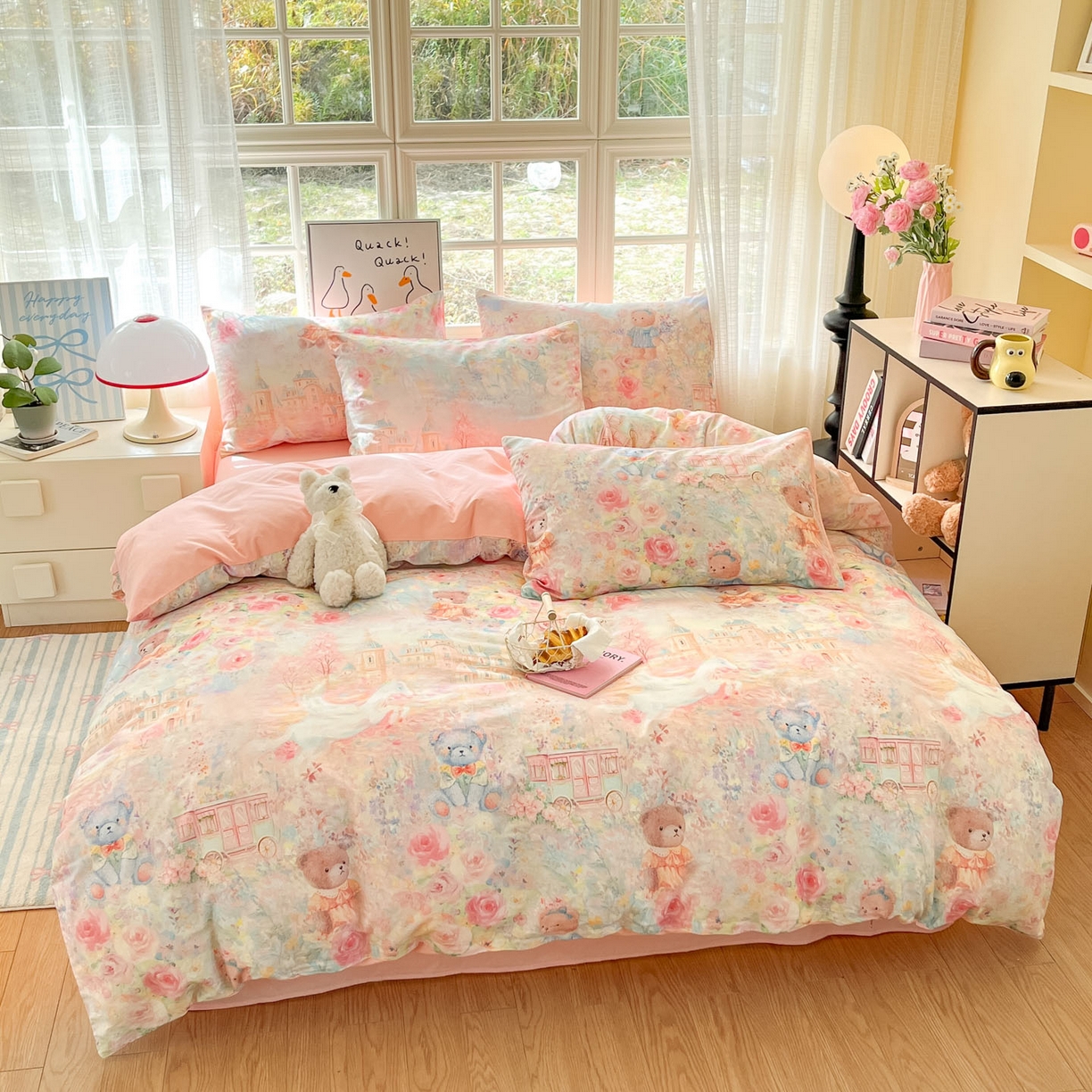 91家纺网 家纺一手货源 找家纺 睡美美家纺 2026新款13070数码印花全棉纯棉动物卡通三件套四件套 熊仔的玫瑰园