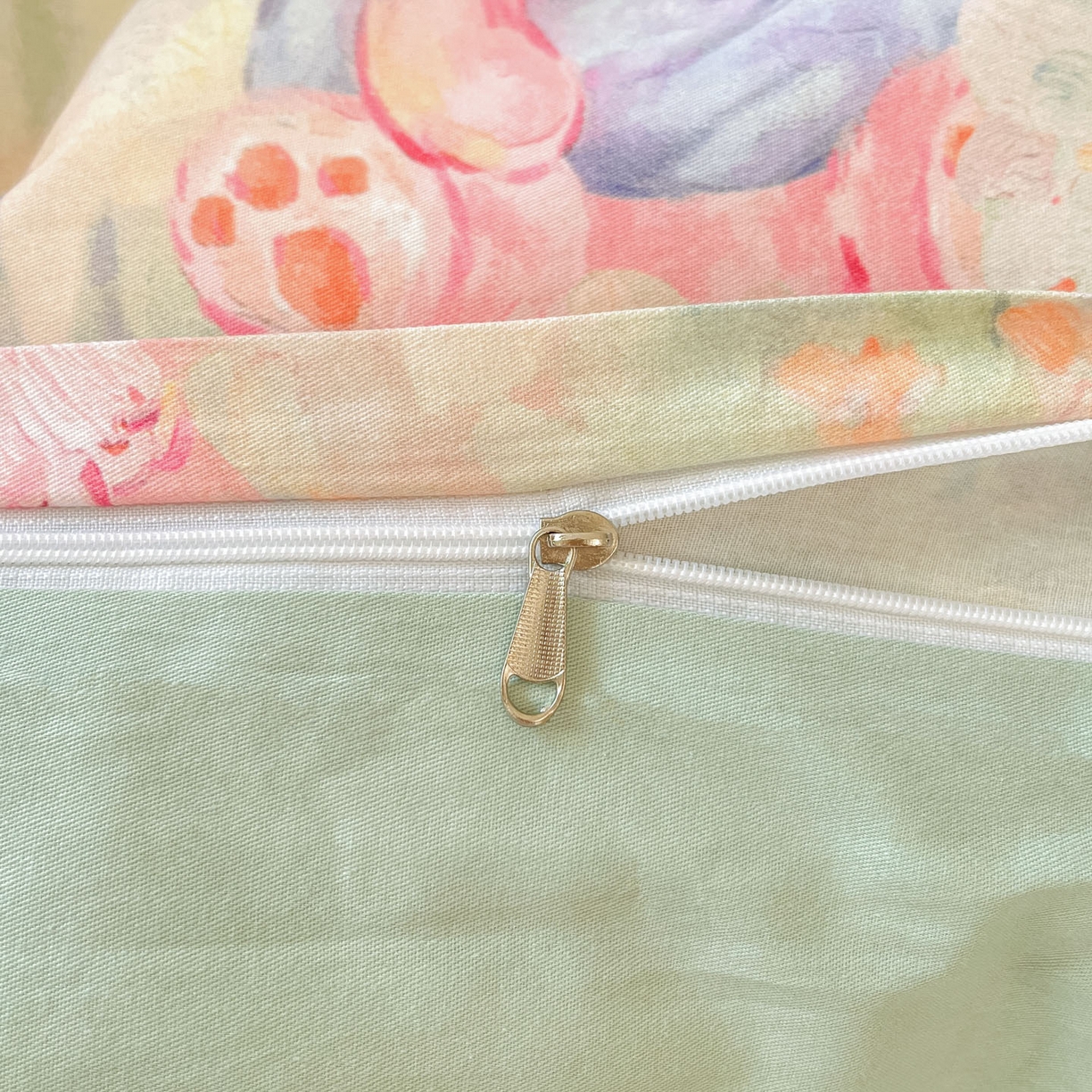 91家纺网 家纺一手货源 找家纺 睡美美家纺 2026新款13070数码印花全棉纯棉动物卡通三件套四件套 悠悠花园