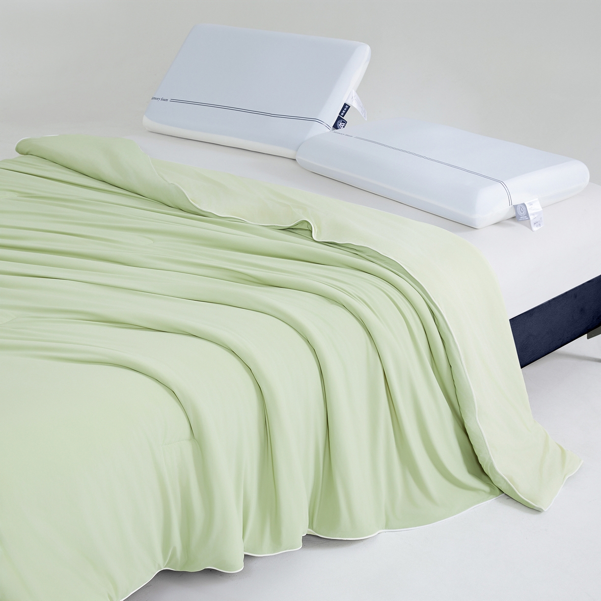 91家纺网 家纺一手货源 找家纺 熙宴家纺 2026新款锦氨凉感MAX脱脂棉花夏被 被子被芯 果绿+青绿