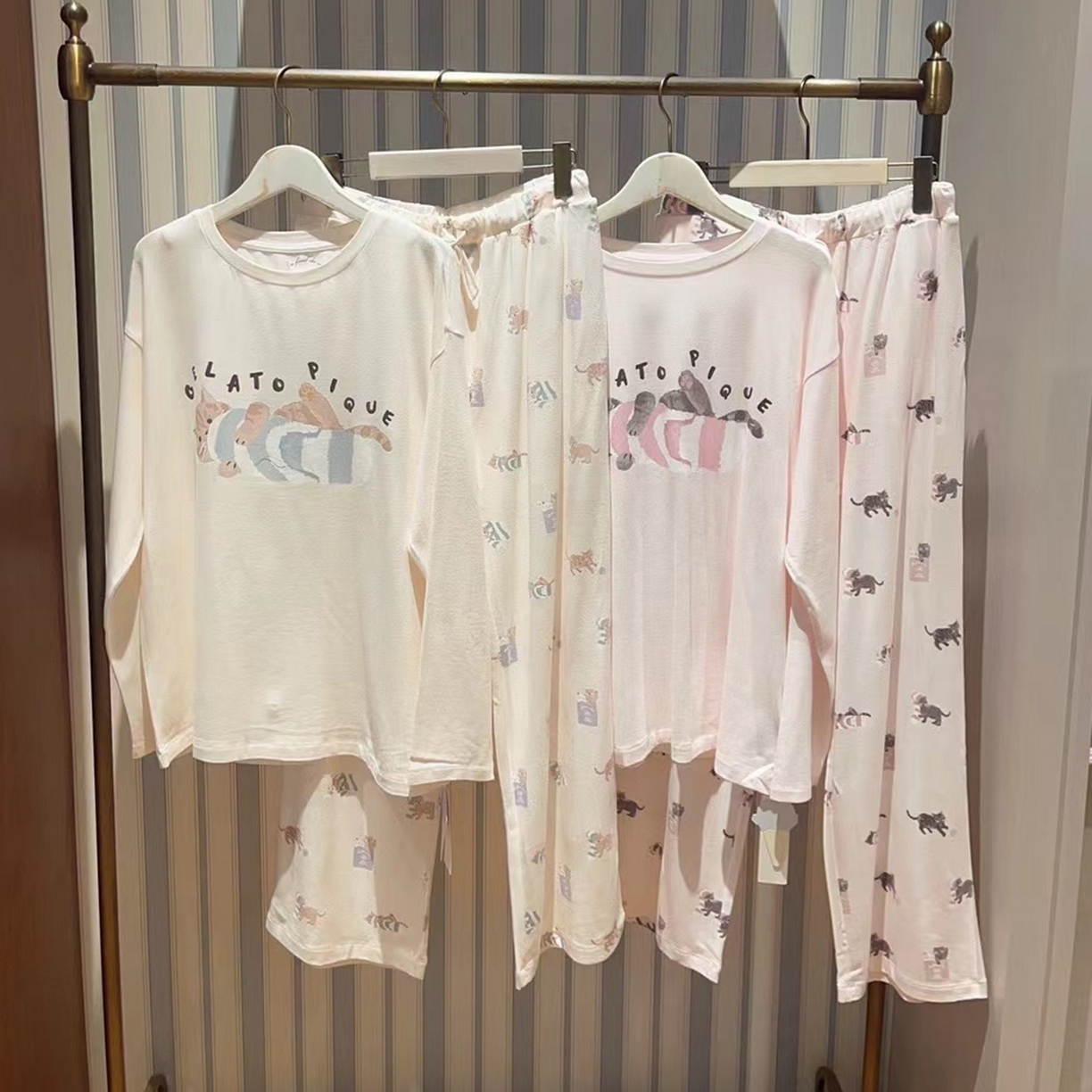 91家纺网 家纺一手货源 找家纺 （总）妍景家居生活馆 2026新款猫咪拖鞋套装