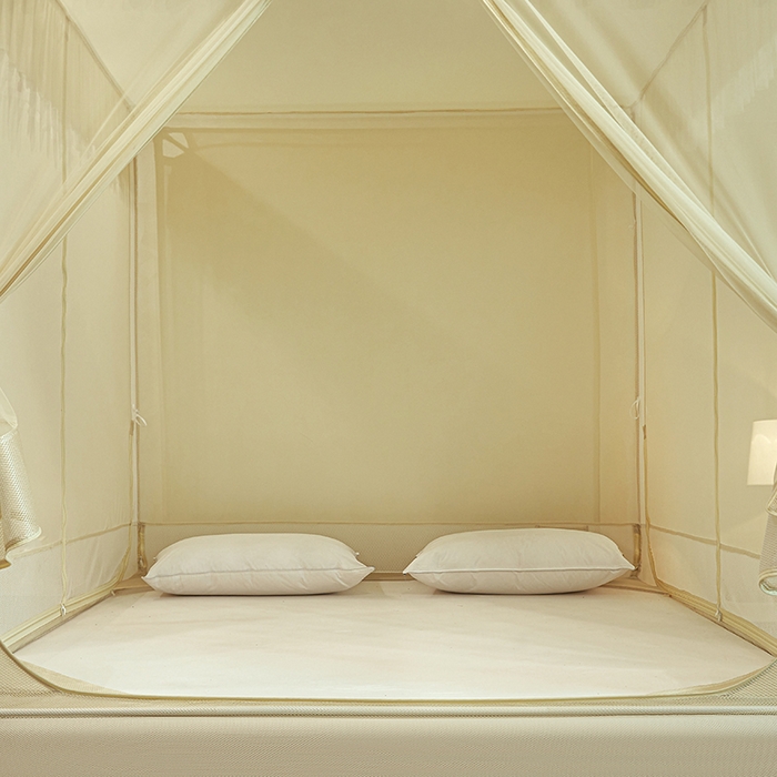 91家纺网 家纺一手货源 找家纺 青竹苑 2026新款花边款床笠底防摔坐床蚊帐 坐床樱桃-鼠尾草绿