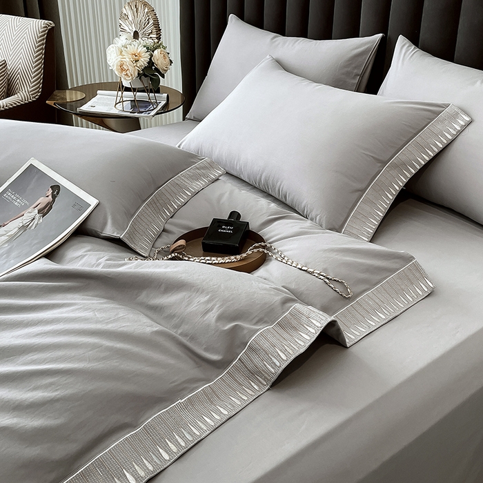 91家纺网 家纺一手货源 找家纺 拼社家纺 2026新款A类色织全棉水洗棉四件套纯棉四件套刺绣床上用品-黛妮卡系列 黛妮卡-浅银灰