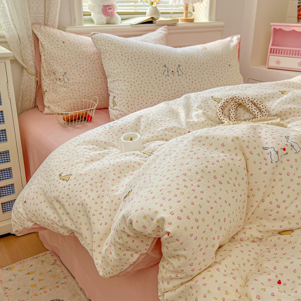 91家纺网 家纺一手货源 找家纺 （总）金梦拉家纺 2026春夏新款云感双层纱皱皱纱系列四件套