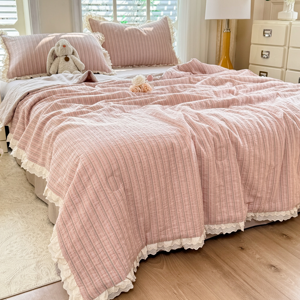 91家纺网 家纺一手货源 找家纺 仰望棉麻双层纱供应链 2026春夏新款全棉纯棉色织提花四件套-麦香麦香-粉色