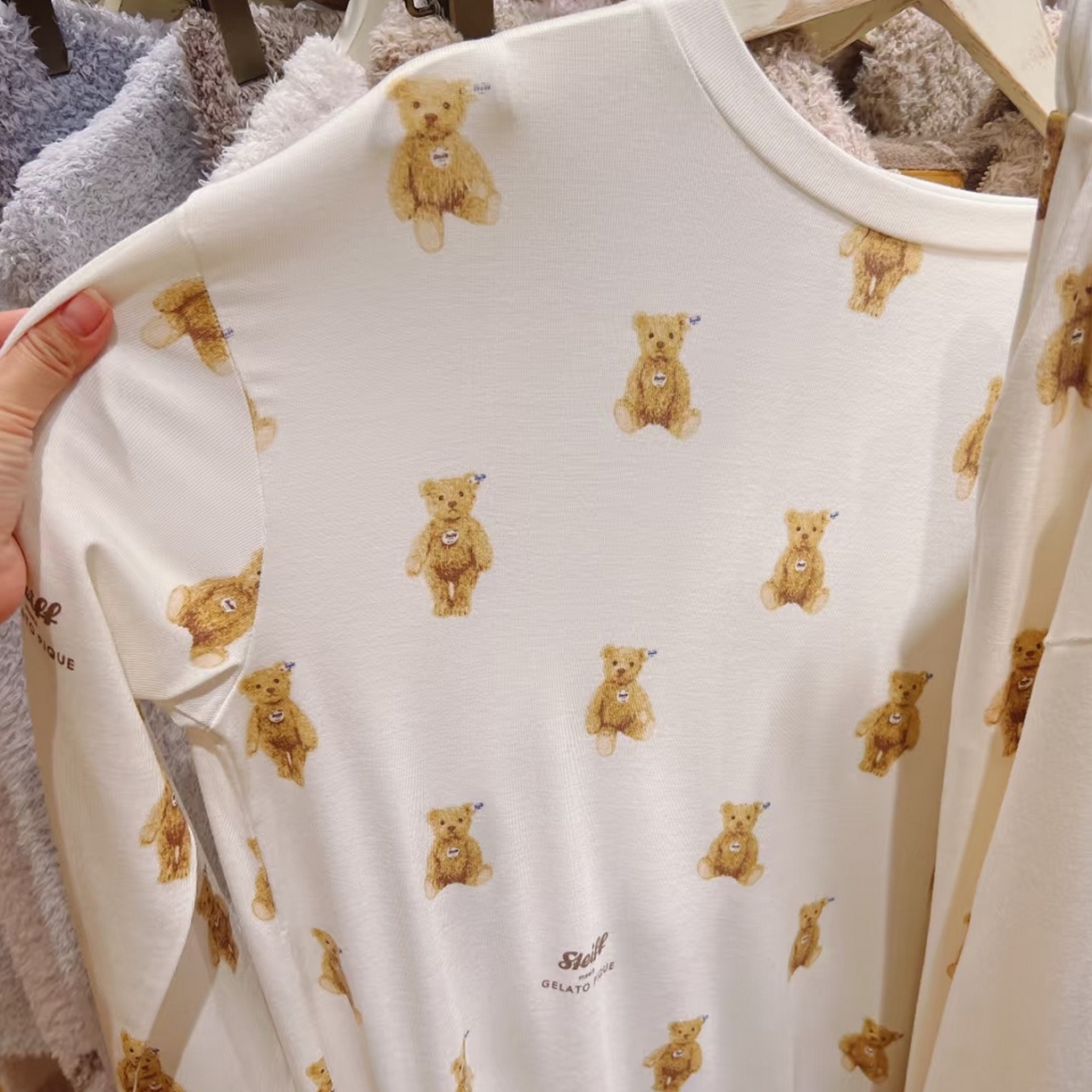 91家纺网 家纺一手货源 找家纺 （总）妍景家居生活馆 2026新款满印可爱小熊睡裙