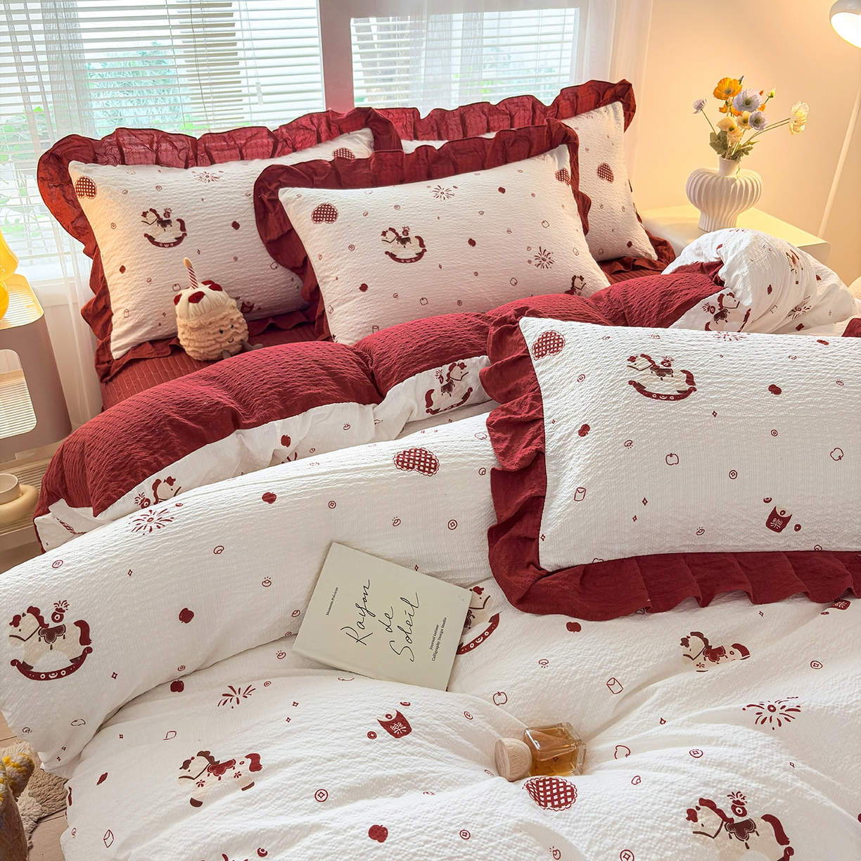 91家纺网 家纺一手货源 找家纺 （总）民新家纺 2026新款泡芙双层纱床盖款四件套