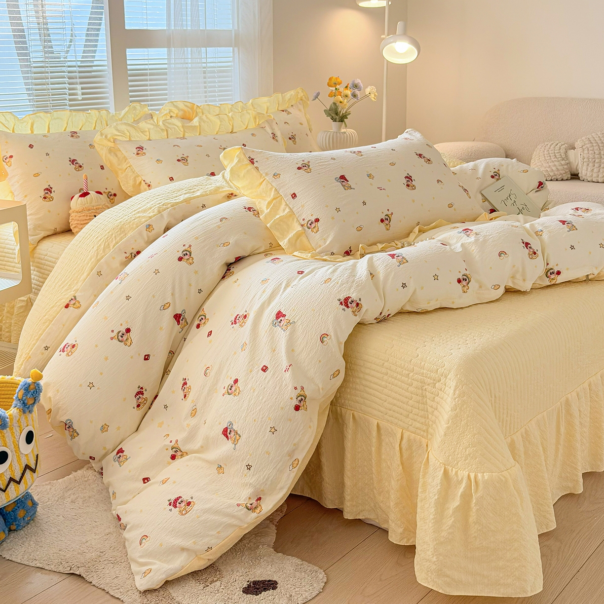 91家纺网 家纺一手货源 找家纺 民新家纺 2026新款泡芙双层纱床盖款四件套 星星人