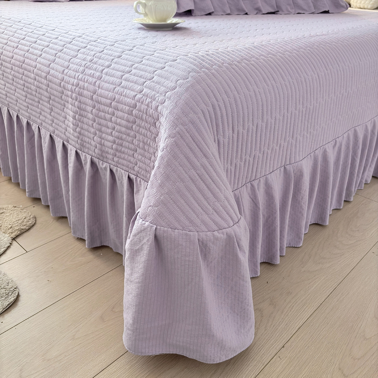 91家纺网 家纺一手货源 找家纺 民新家纺 2026新款泡芙双层纱床盖款四件套 紫梦花语