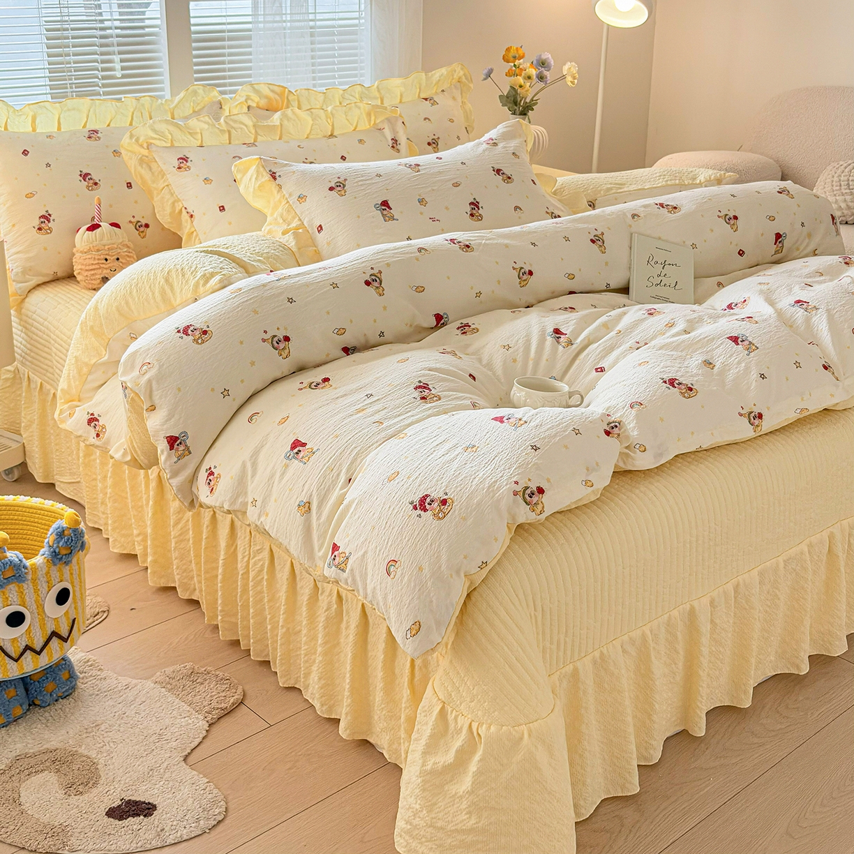 91家纺网 家纺一手货源 找家纺 民新家纺 2026新款泡芙双层纱床盖款四件套 星星人