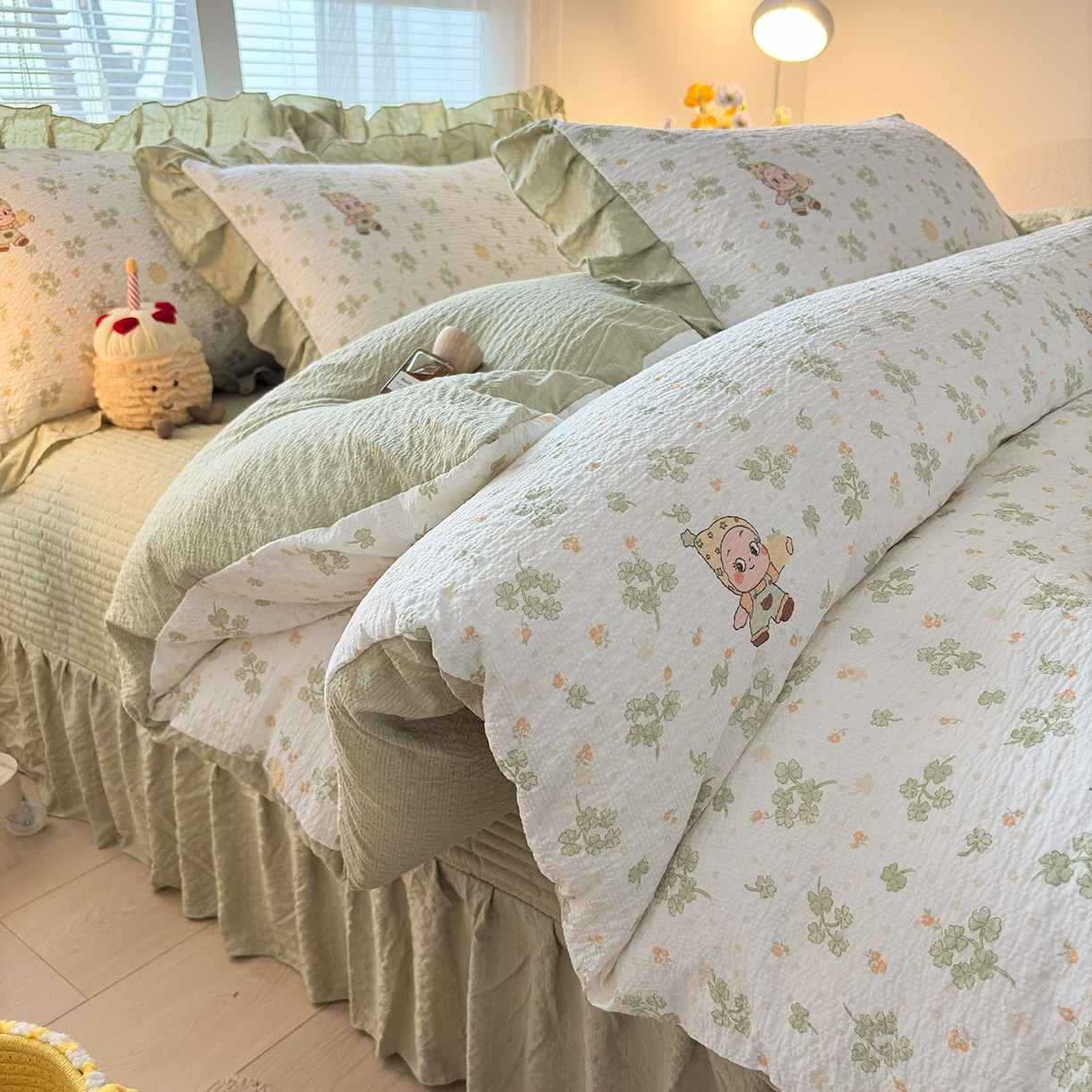 民新家纺 2026新款泡芙双层纱床盖款四件套 幸运星