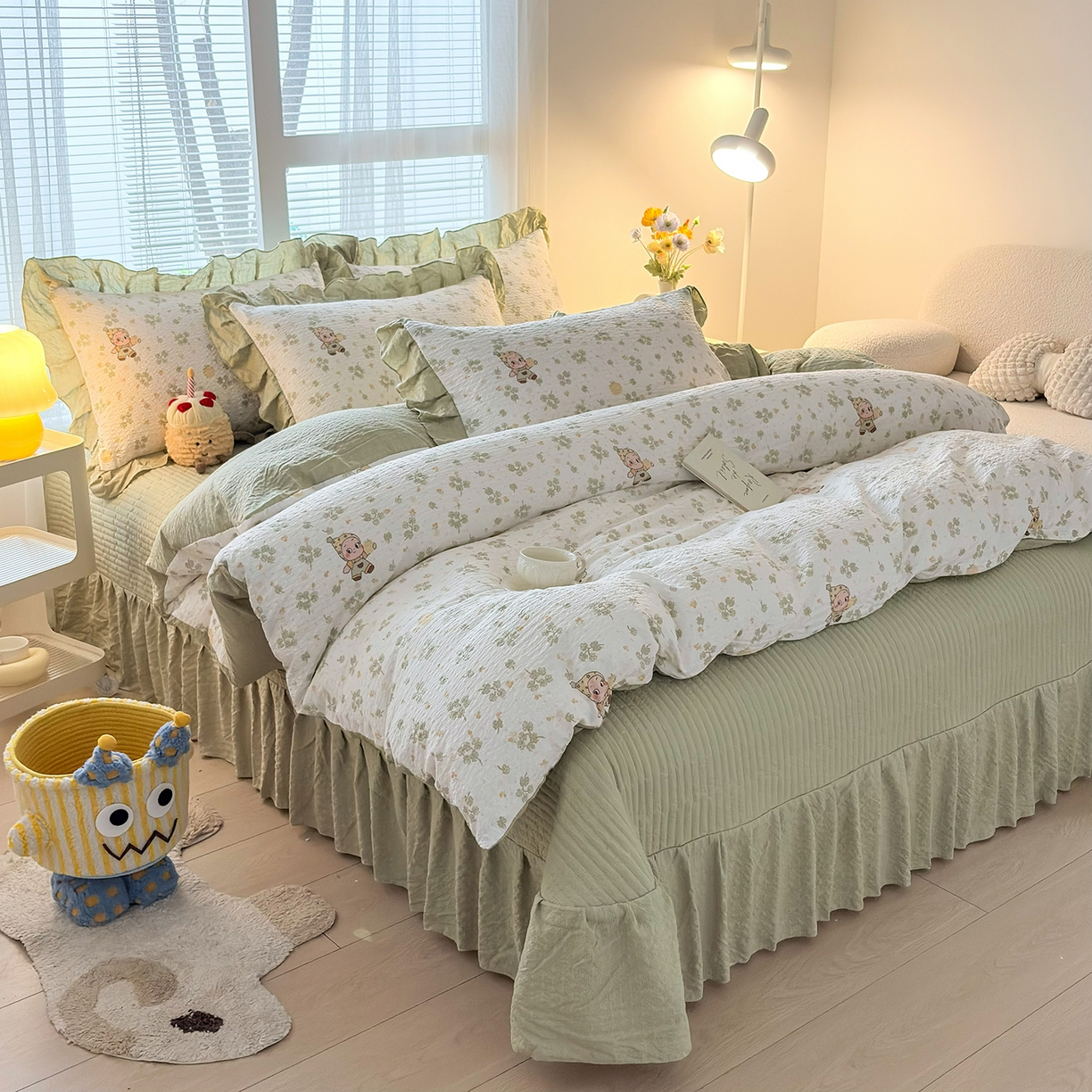 91家纺网 家纺一手货源 找家纺 民新家纺 2026新款泡芙双层纱床盖款四件套 幸运星