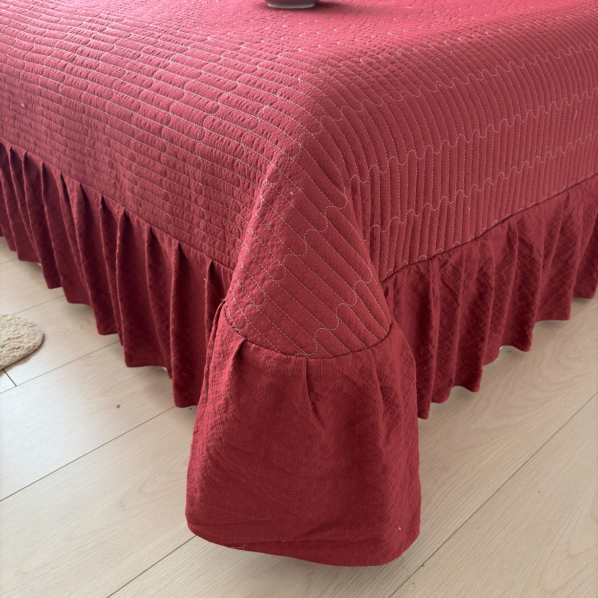 91家纺网 家纺一手货源 找家纺 民新家纺 2026新款泡芙双层纱床盖款四件套 爱心小马