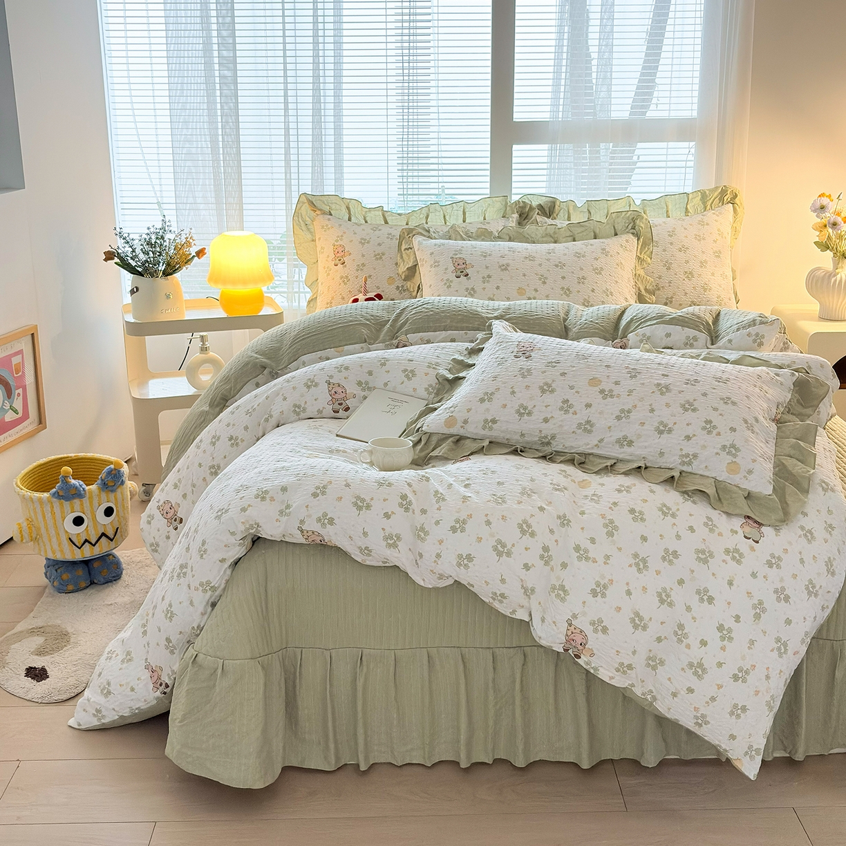 91家纺网 家纺一手货源 找家纺 民新家纺 2026新款泡芙双层纱床盖款四件套 幸运星