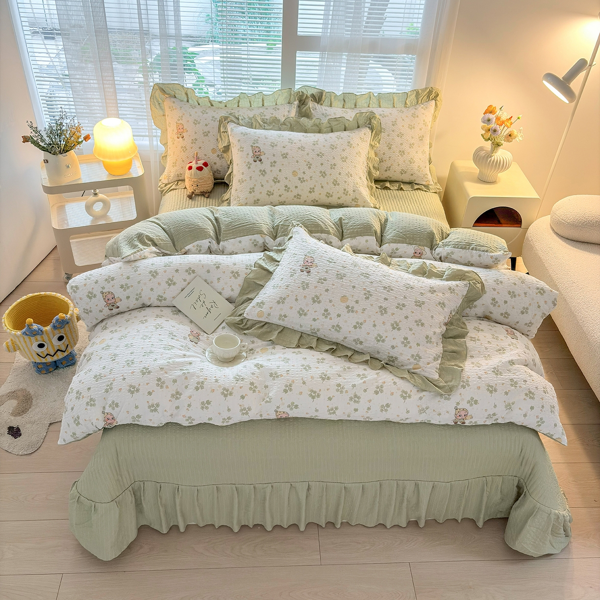 91家纺网 家纺一手货源 找家纺 民新家纺 2026新款泡芙双层纱床盖款四件套 幸运星