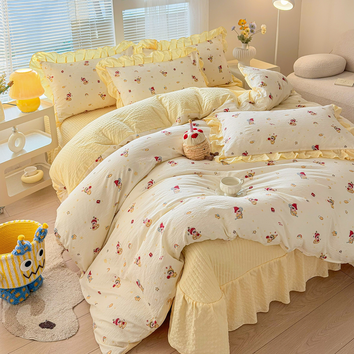 91家纺网 家纺一手货源 找家纺 民新家纺 2026新款泡芙双层纱床盖款四件套 星星人