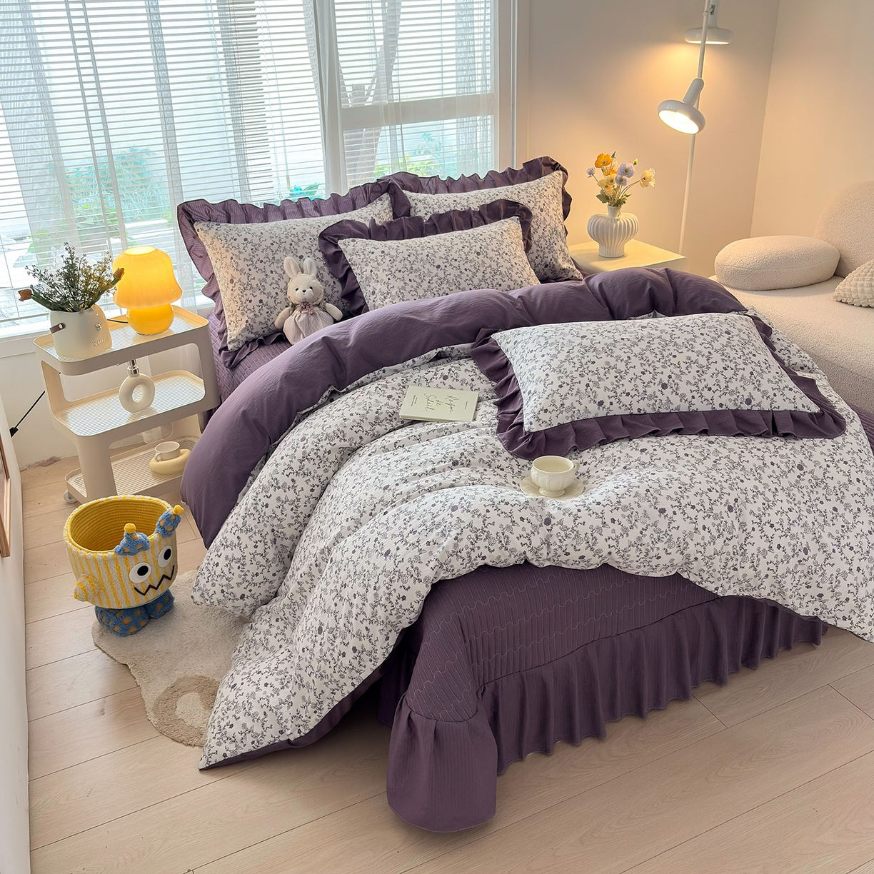 91家纺网 家纺一手货源 找家纺 民新家纺 2026新款泡芙双层纱床盖款四件套 晨雾花园