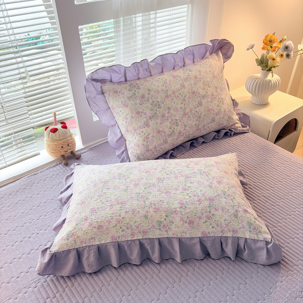 91家纺网 家纺一手货源 找家纺 民新家纺 2026新款泡芙双层纱床盖款四件套 水彩玫瑰