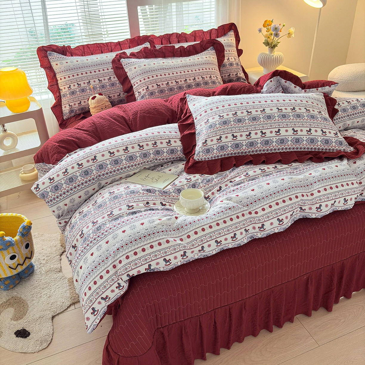 91家纺网 家纺一手货源 找家纺 民新家纺 2026新款泡芙双层纱床盖款四件套 爱心小马