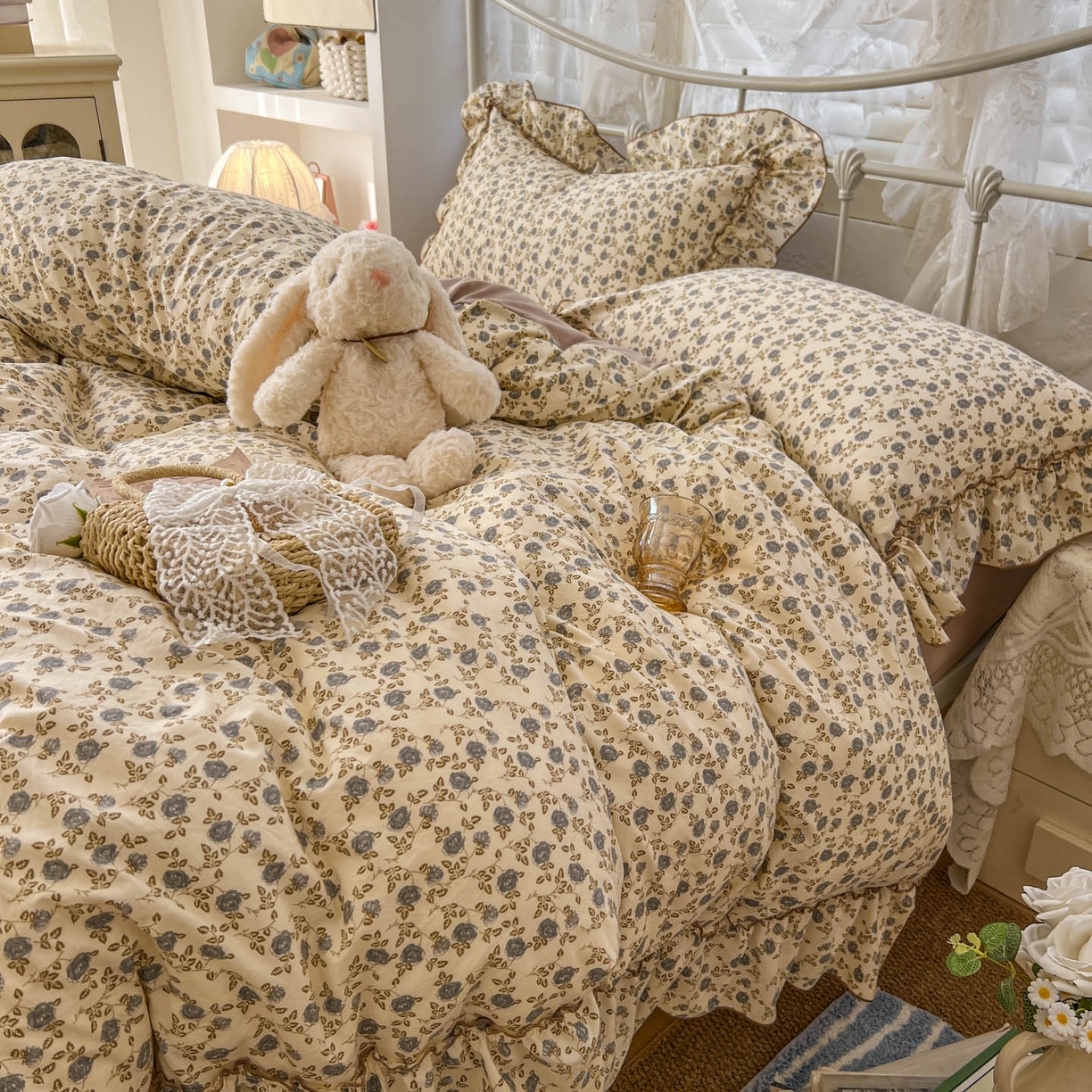91家纺网 家纺一手货源 找家纺 睡美美家纺 2026新款水洗云朵棉亲肤花边款四件套 花影