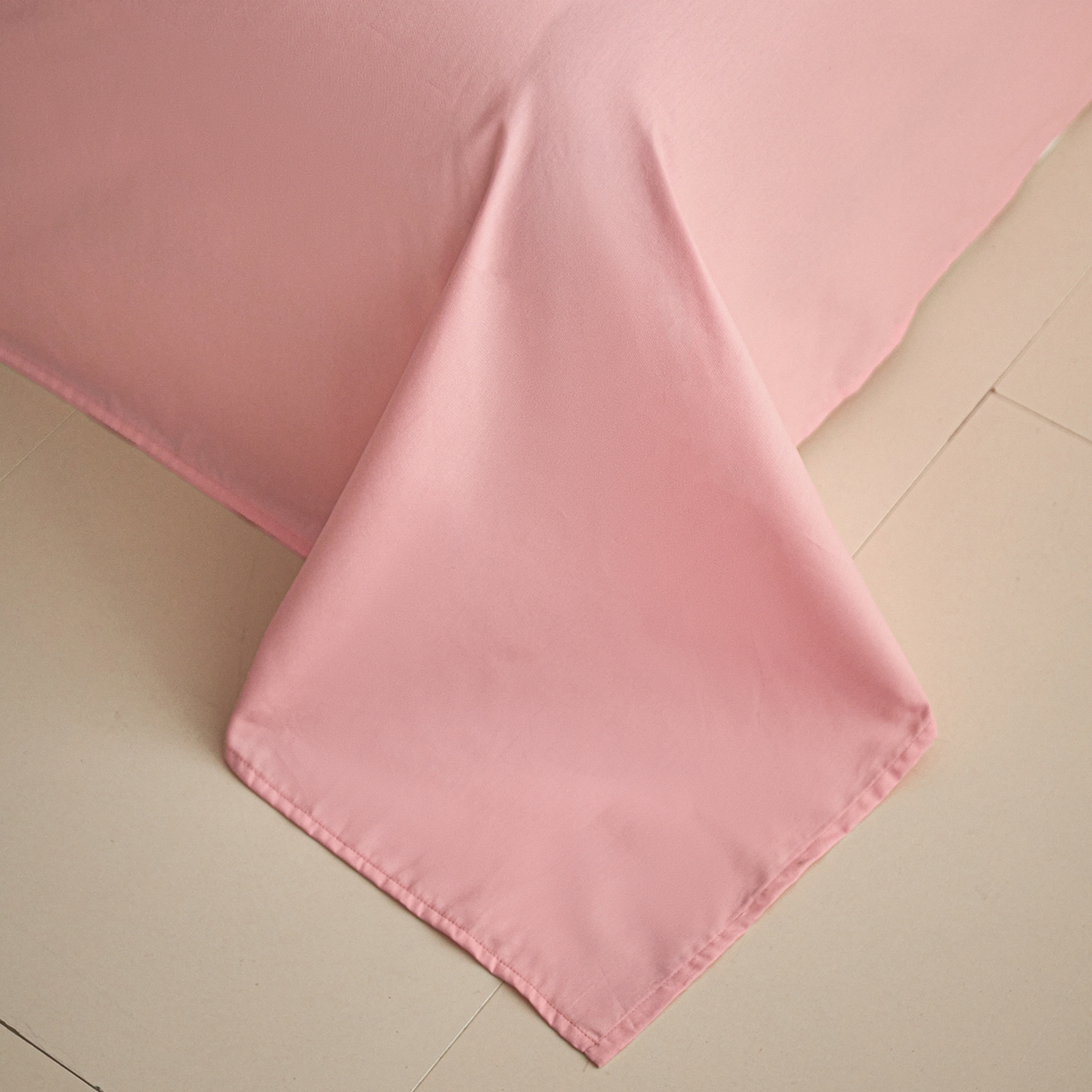 91家纺网 家纺一手货源 找家纺 （总）蓝邻家纺 2026新款全棉纯棉40s“at hone”绣花四件套系列