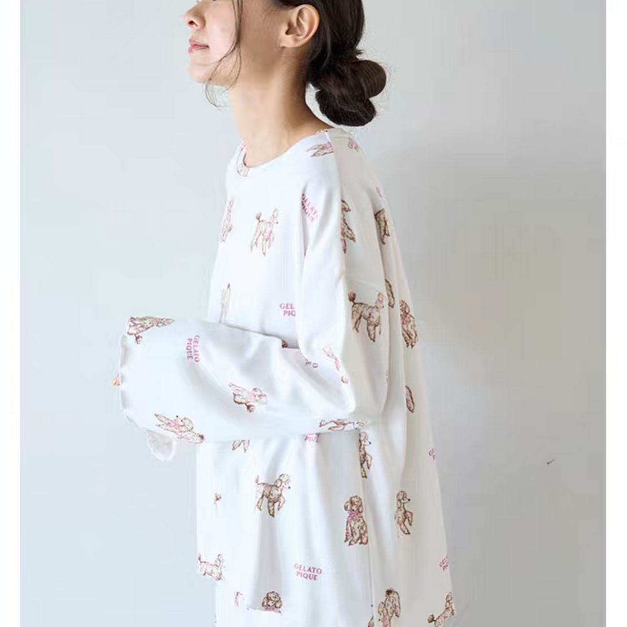 91家纺网 家纺一手货源 找家纺 （总）妍景家居生活馆 2026新款混纺-满印贵宾犬套装