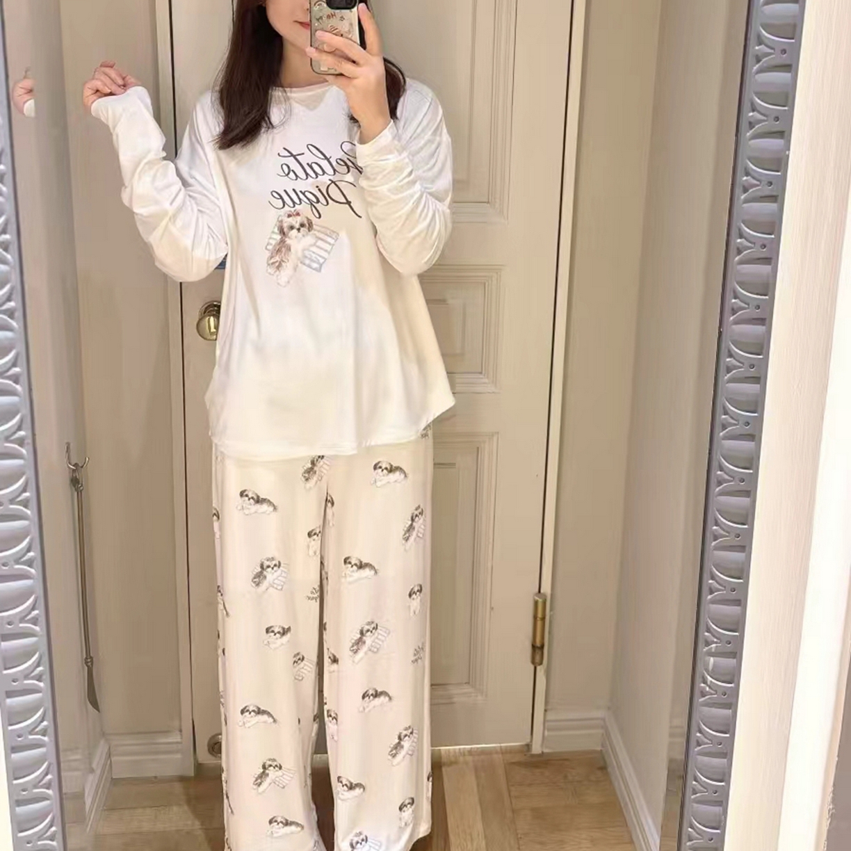 91家纺网 家纺一手货源 找家纺 妍景家居生活馆 2026新款抱枕西施小狗套装 白色