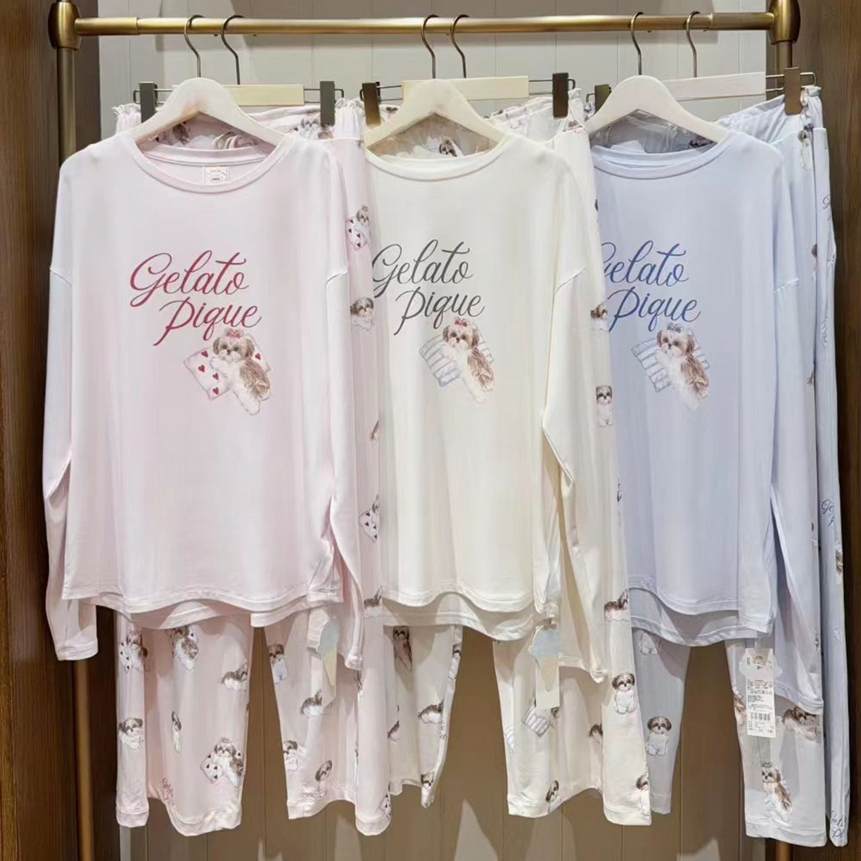 91家纺网 家纺一手货源 找家纺 妍景家居生活馆 2026新款抱枕西施小狗套装 蓝色