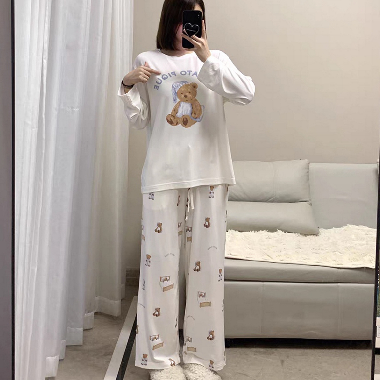 91家纺网 家纺一手货源 找家纺 （总）妍景家居生活馆 2026新款抱枕带帽小熊套装