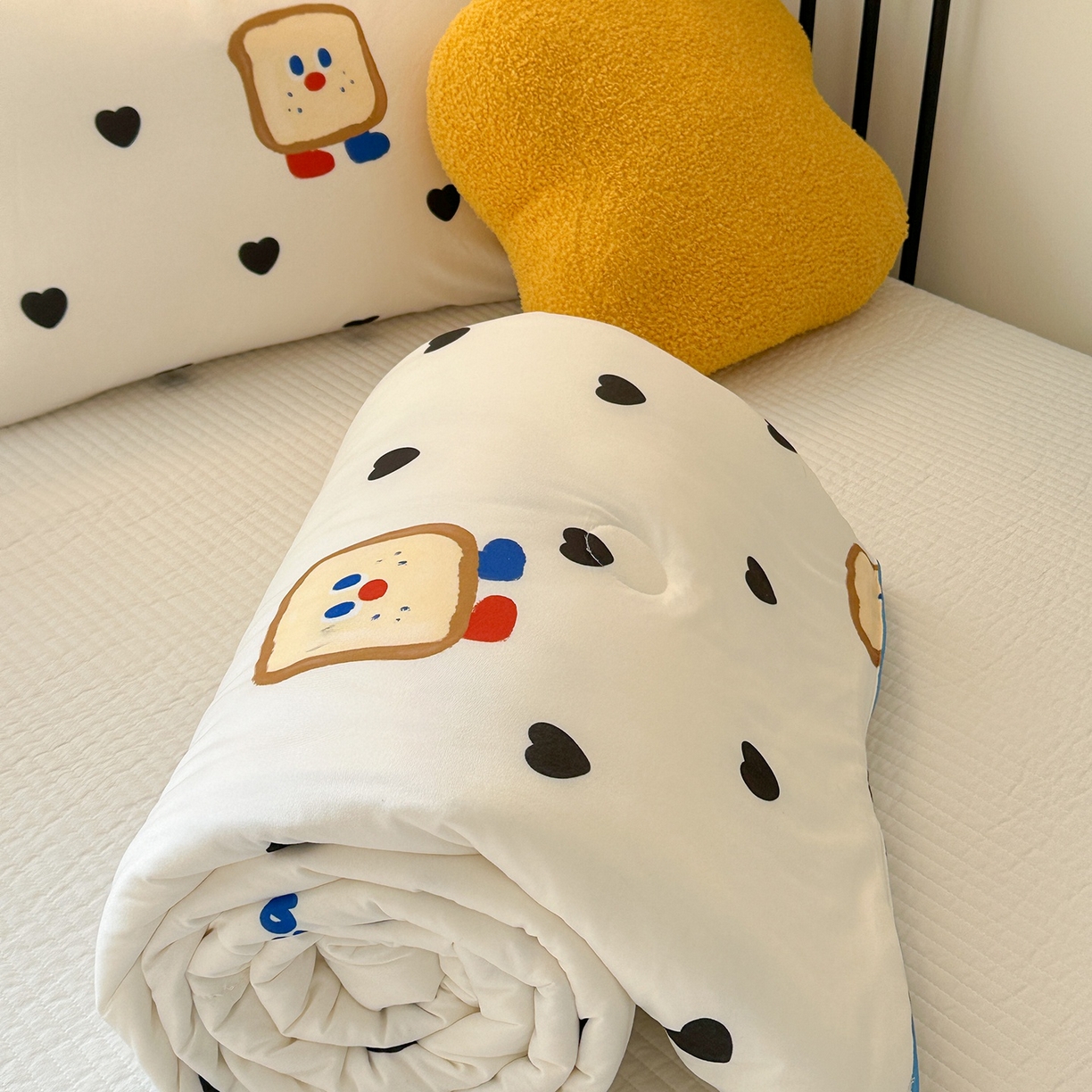 91家纺网 家纺一手货源 找家纺 （总）咏绒家纺工厂店 厂家直销网销爆款花型永不断货2025春夏新款A类牛奶针织棉大豆夏被（长期款）